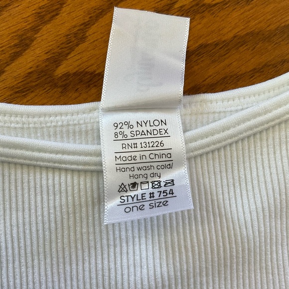 NWOT Dynamic Ribbed One Size Women’s Bodysuit - Picture 5 of 7